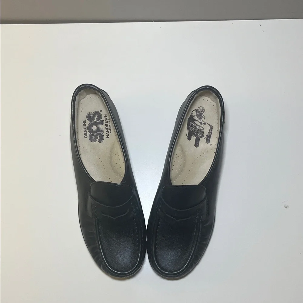 SAS (San Antonio Shoemakers) Classic Timeless Black Leather Loafer New 9WW